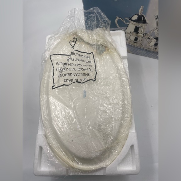 Vintage Towle Silversmiths Childrens 5 piece Silver plate Coffee And Tea Set - Picture 3 of 7